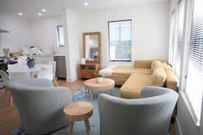 Cottage on Magnolia by Sweet Escape Stays